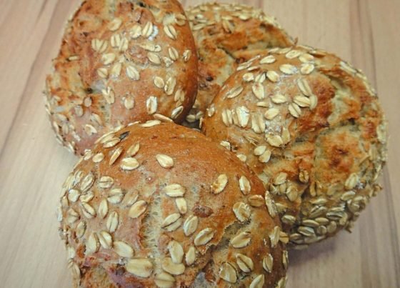 oat-bread-1137839_640